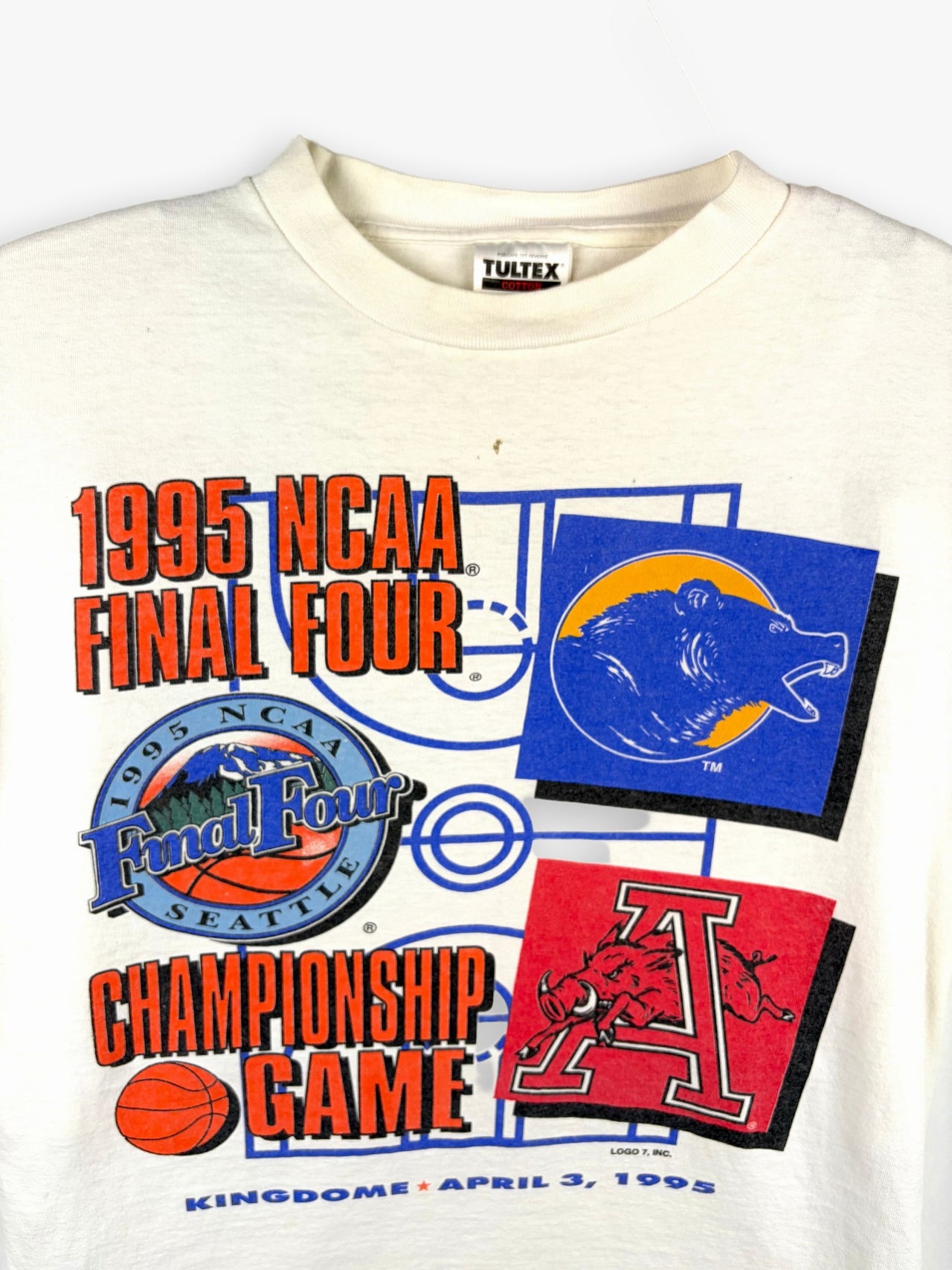 1995 NCAA Final Four Championship Game T-Shirt