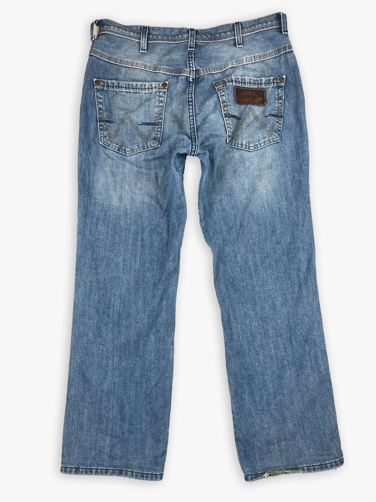 2000s Wrangler Alaska Straight Leg Jeans
