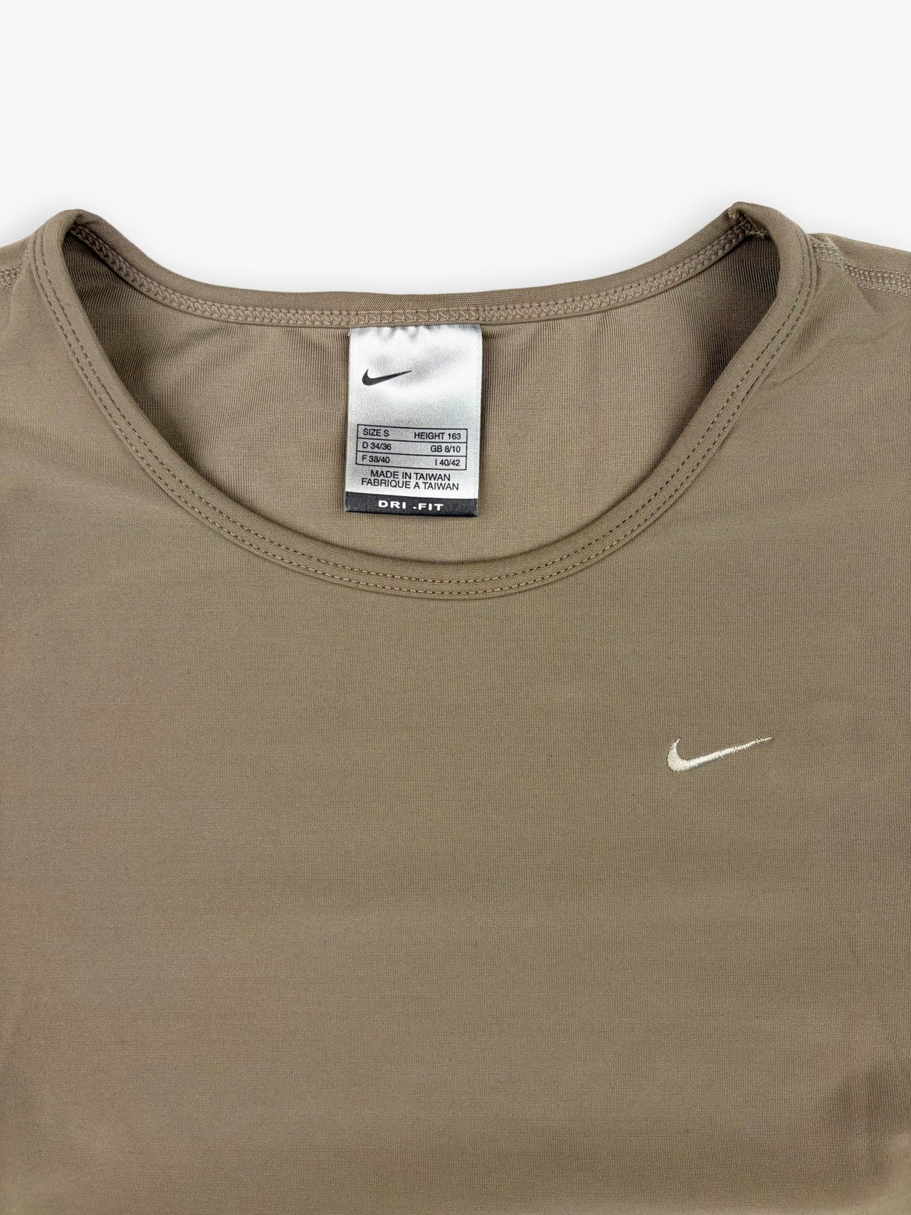 2000s Women’s Nike Sport T-Shirt